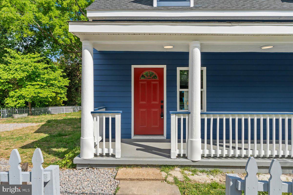 639 Plum St Property Photo 4