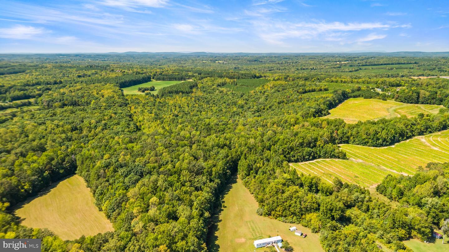 11271 Kentuck Rd Property Photo 11