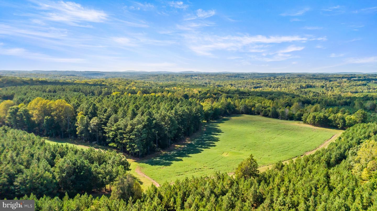 11271 Kentuck Rd Property Photo 42