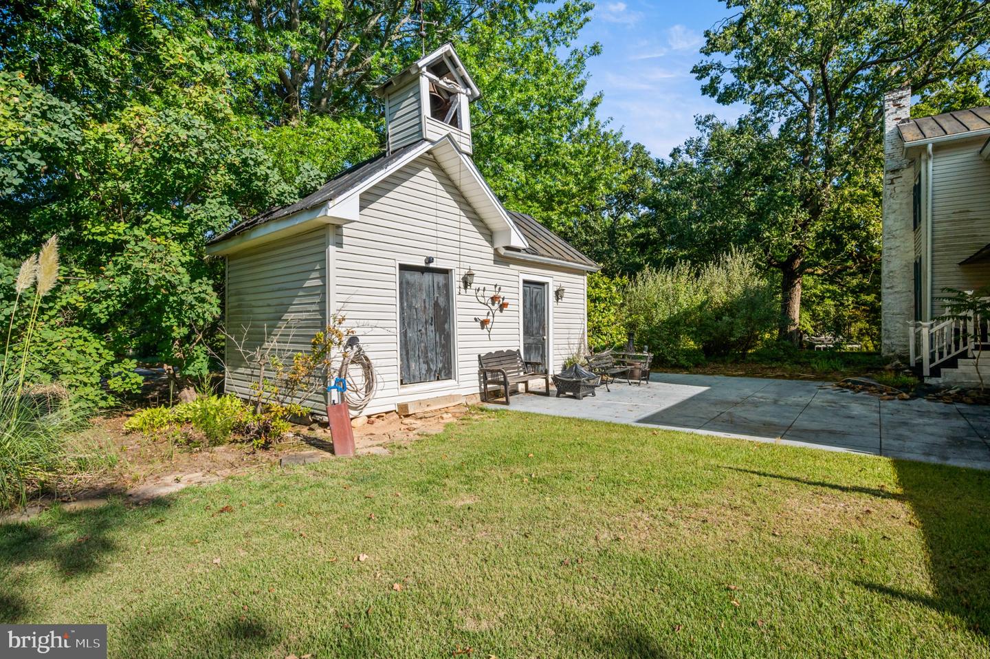 11271 Kentuck Rd Property Photo 49