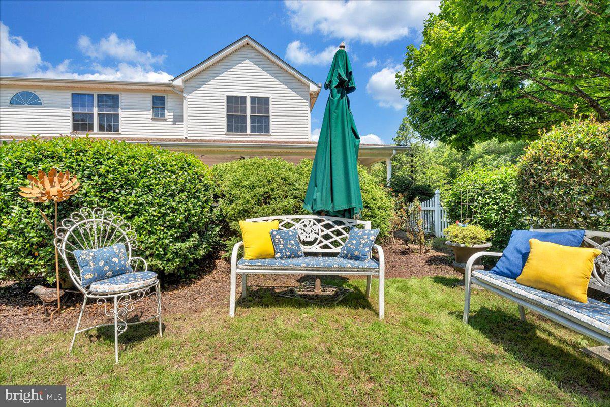 2170 Lone Ivy Rd Property Photo 12