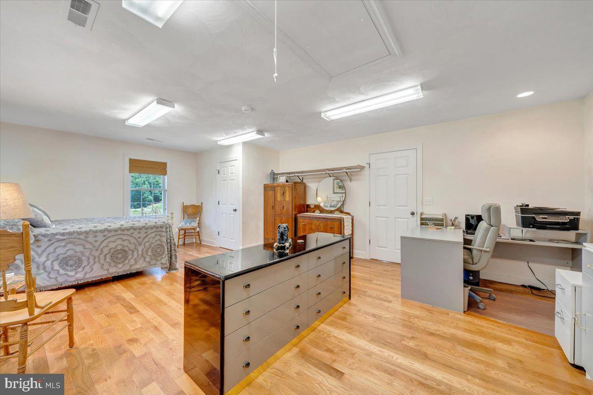 2170 Lone Ivy Rd Property Photo 43