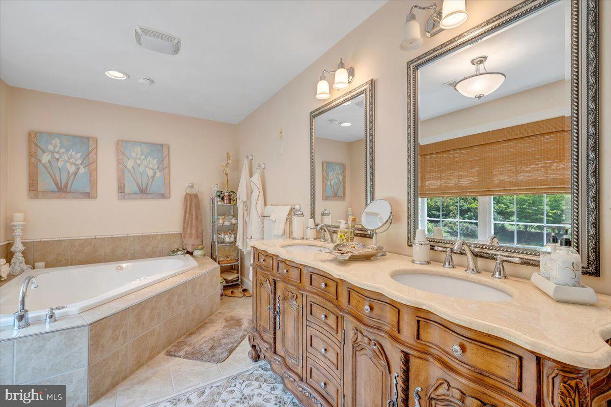 2170 Lone Ivy Rd Property Photo 47