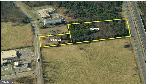 11202 Balls Ford Rd Property Photo 2