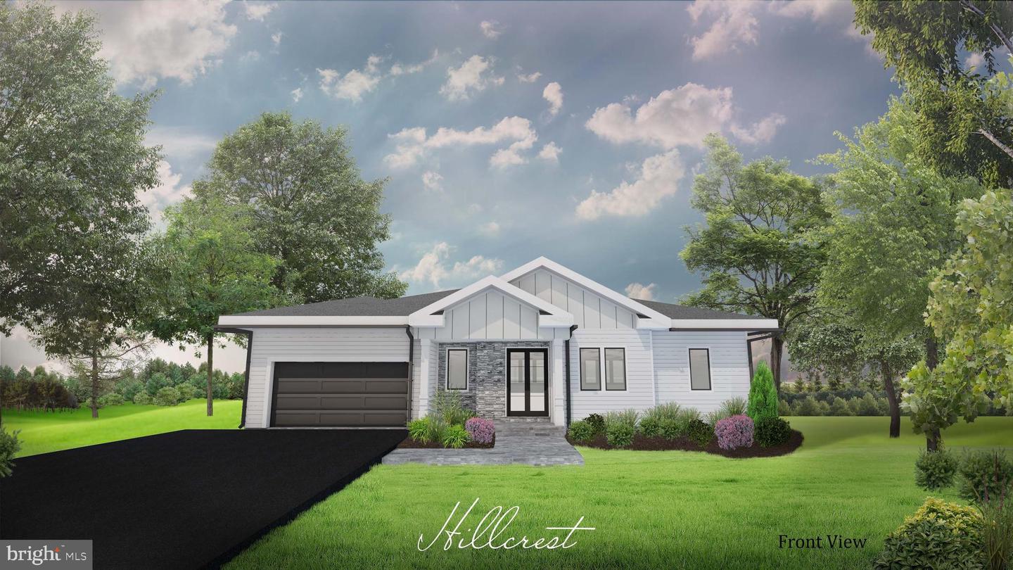 8121 Hillcrest Dr Property Photo