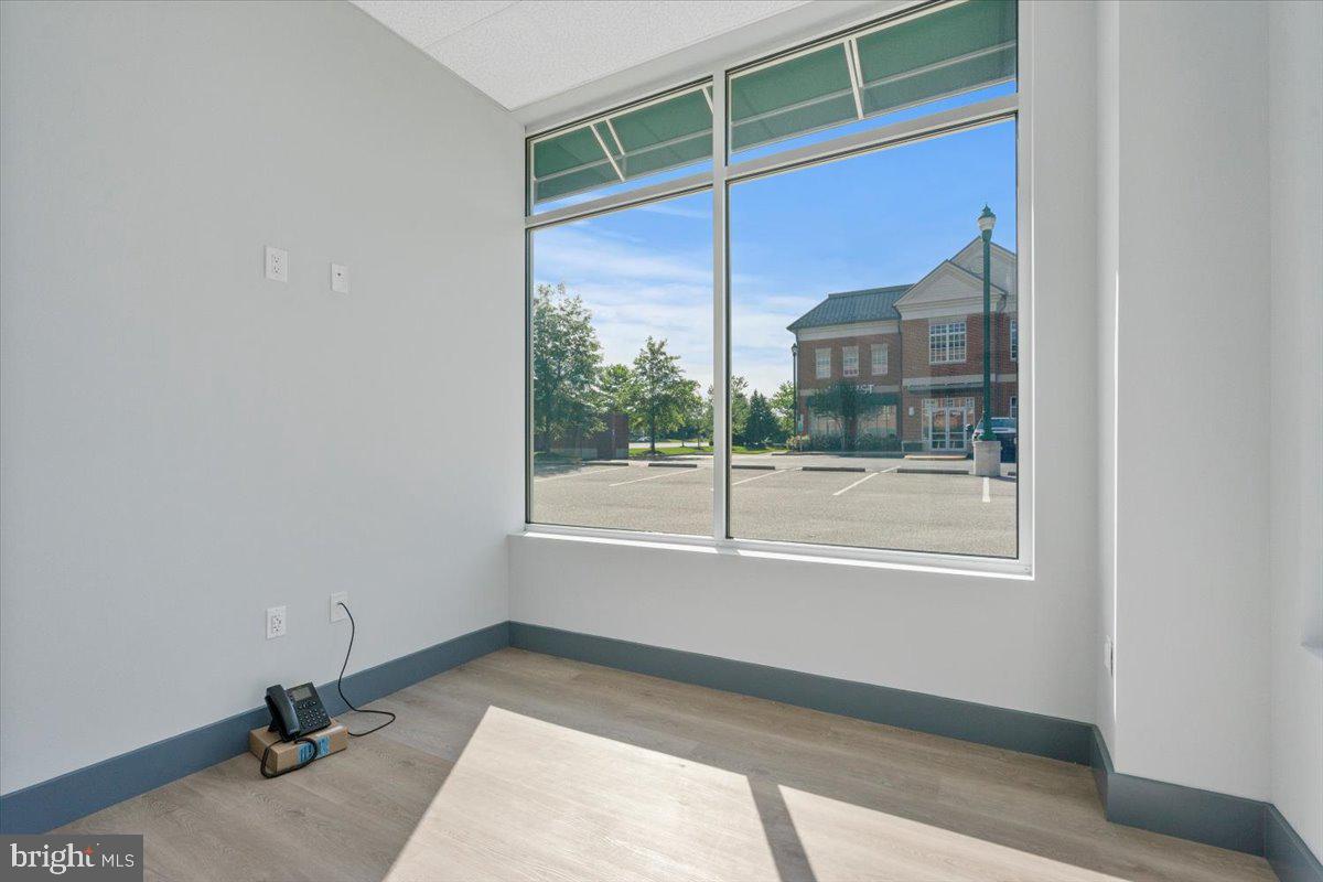 4565 Daisy Reid Ave #1 Property Photo 7
