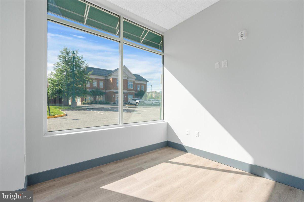 4565 Daisy Reid Ave #1 Property Photo 16