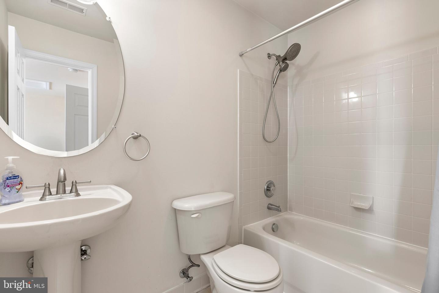 10900 Misty Creek Ct Property Photo 38