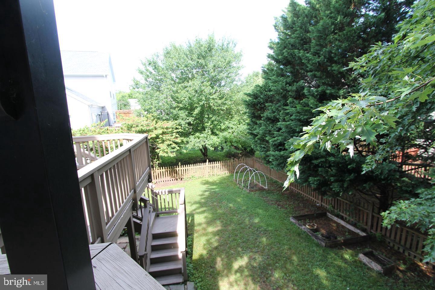12360 Corncrib Ct Property Photo 4
