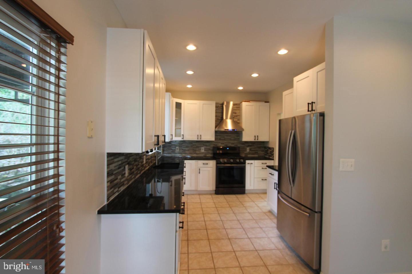 12360 Corncrib Ct Property Photo 11