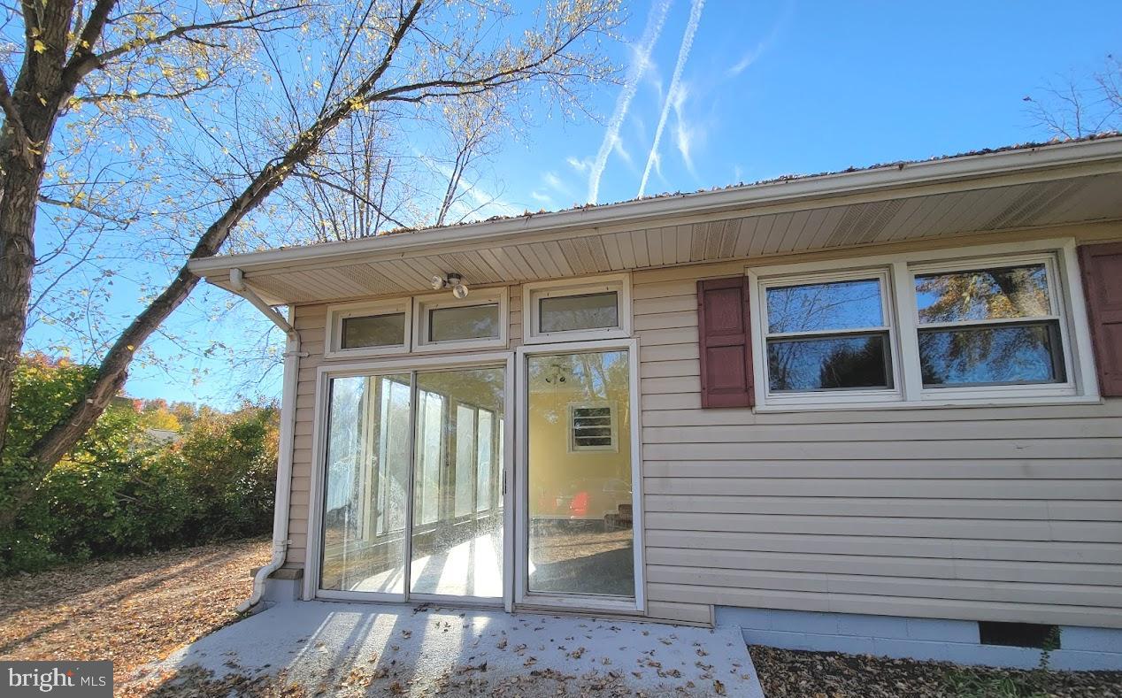8608 Linton Hall Rd Property Photo 23