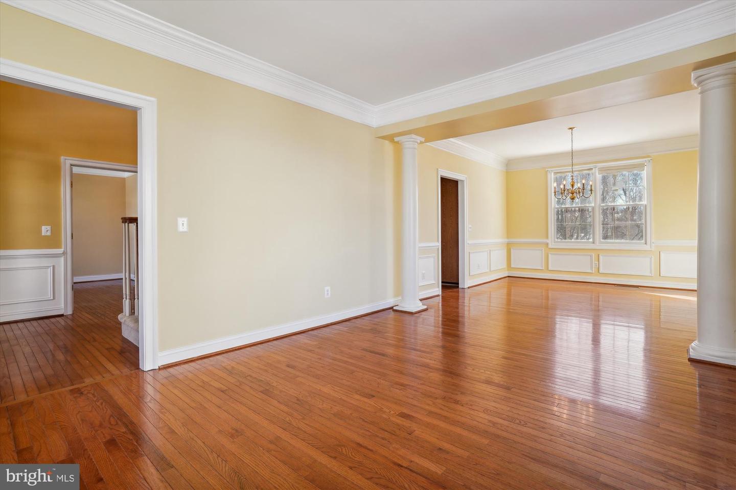 16028 Kings Mountain Road Property Photo 6