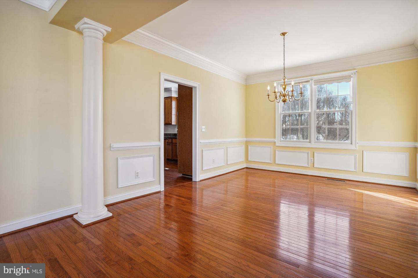16028 Kings Mountain Road Property Photo 9