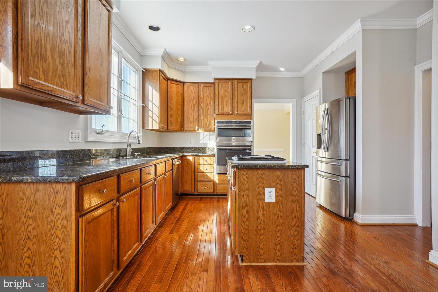16028 Kings Mountain Road Property Photo 11