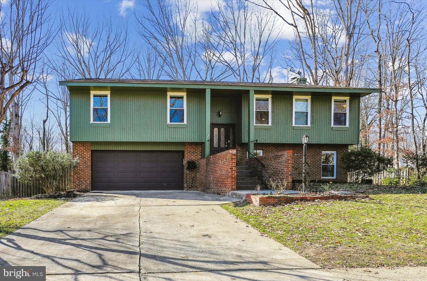 15708 Singletree Ln Property Photo
