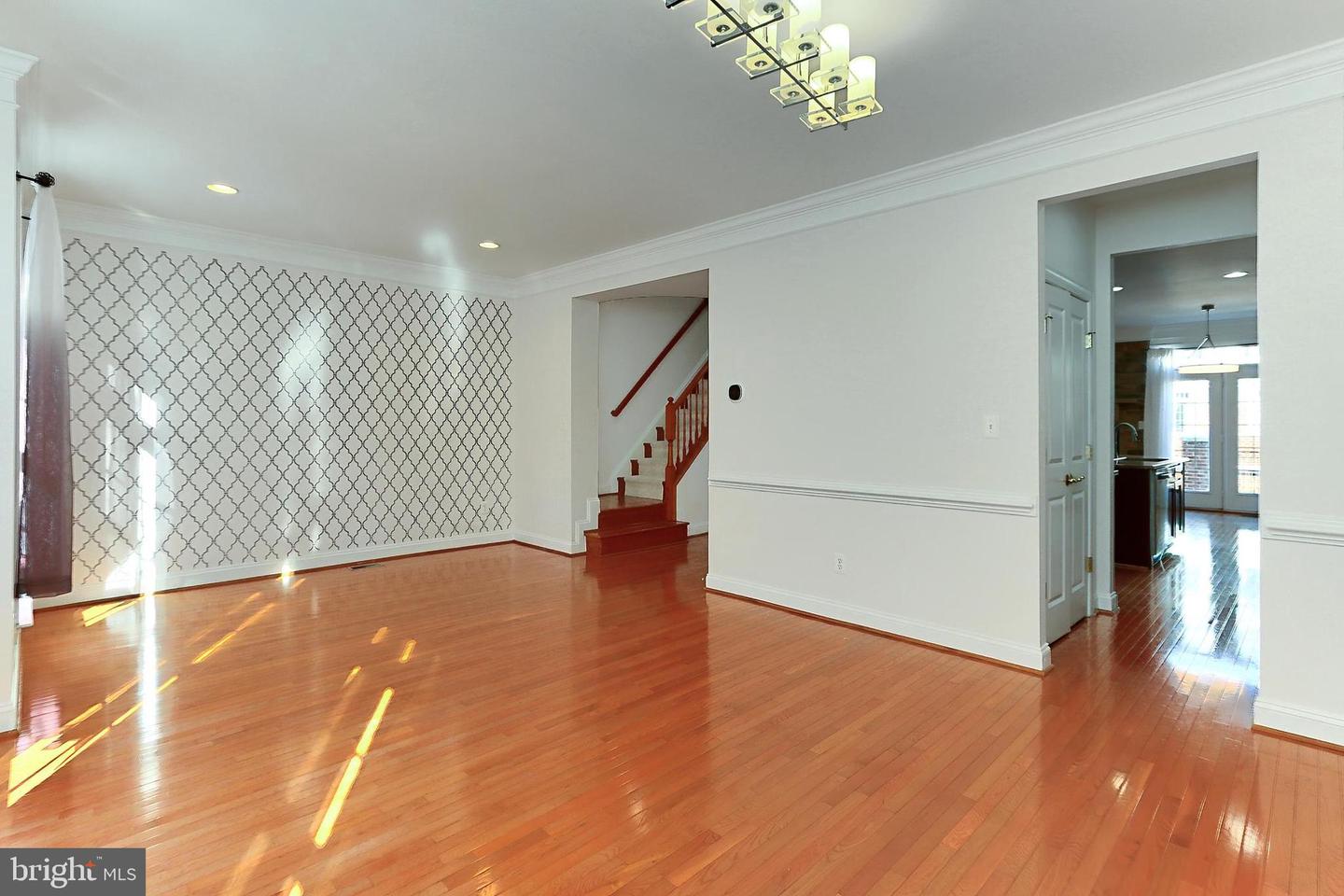 476 Harbor Side St Property Photo 13