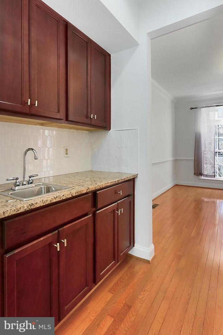 476 Harbor Side St Property Photo 14