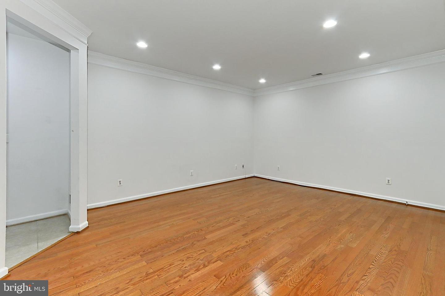 476 Harbor Side St Property Photo 29