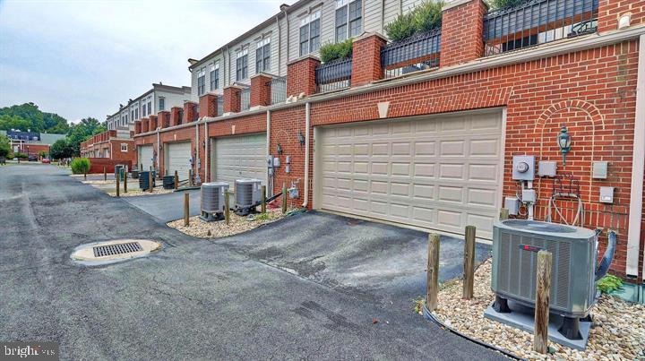 476 Harbor Side St Property Photo 34