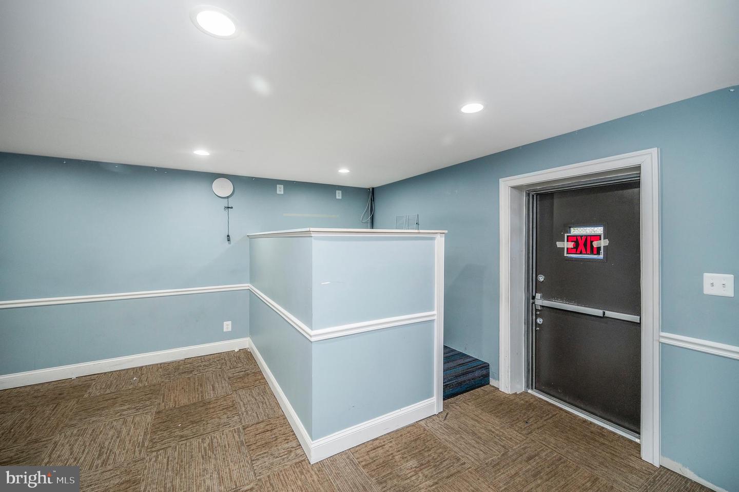 1502 Featherstone Rd Property Photo 15