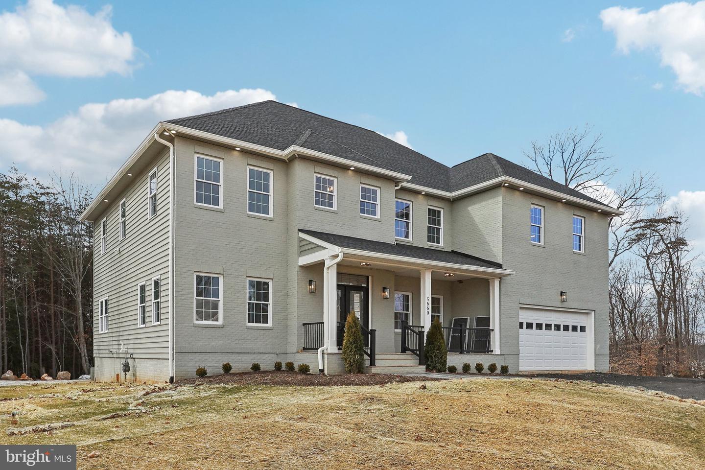 5660 Hoadly Rd Property Photo 4