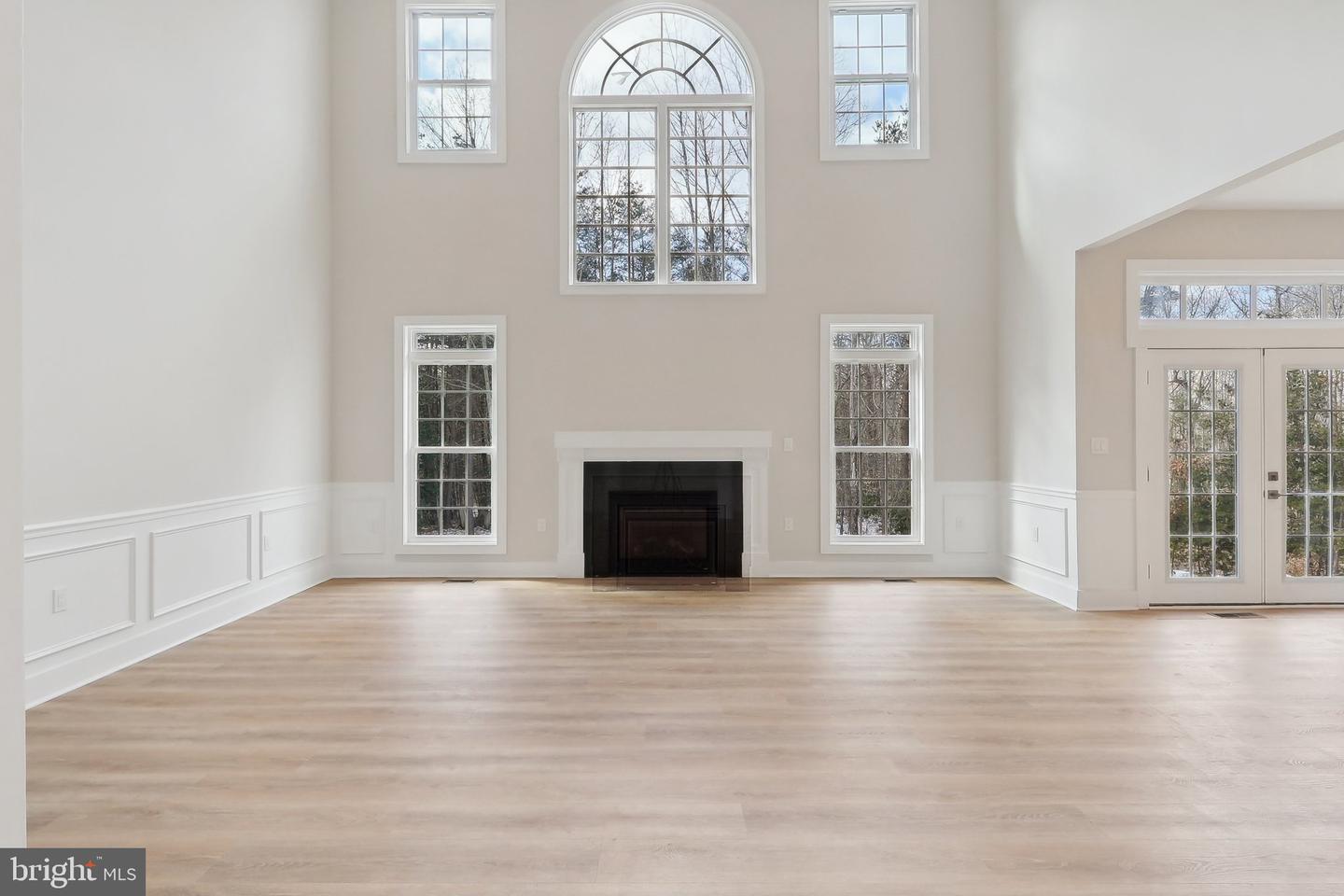 5660 Hoadly Rd Property Photo 9