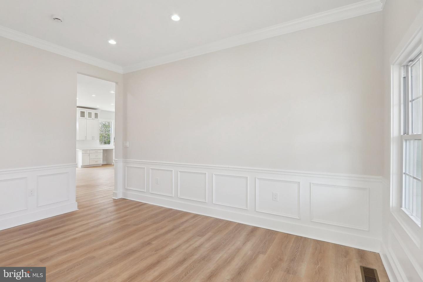 5660 Hoadly Rd Property Photo 28