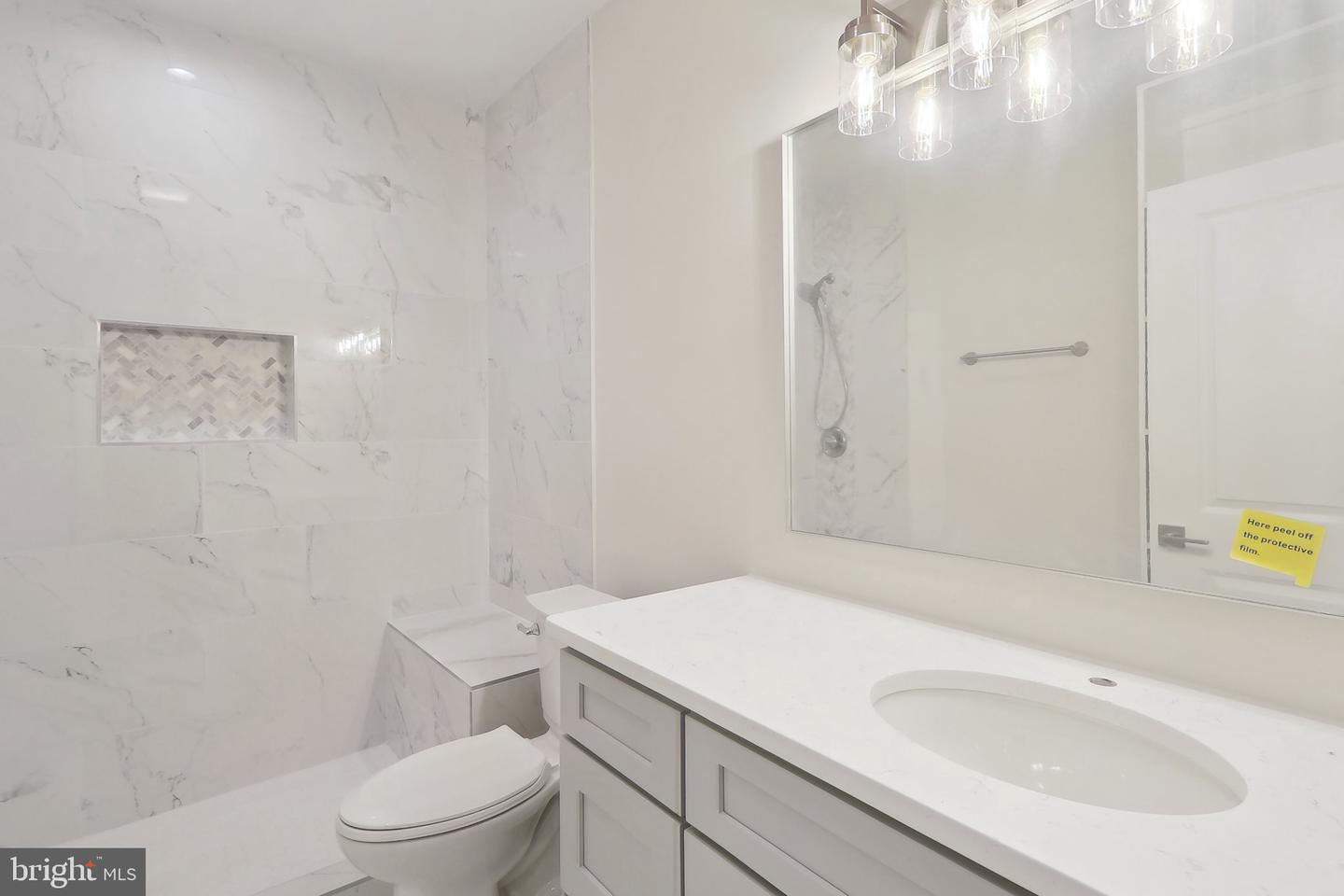 5660 Hoadly Rd Property Photo 37