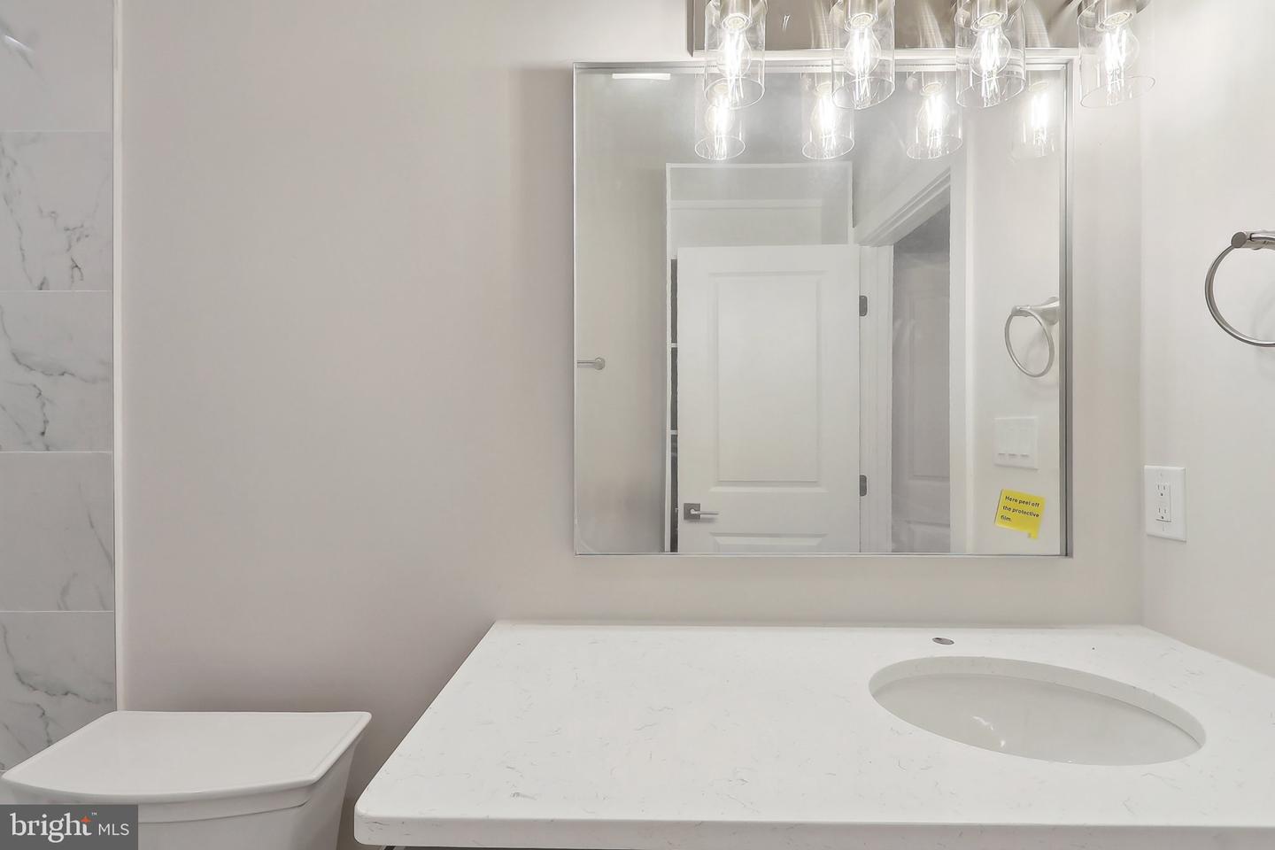 5660 Hoadly Rd Property Photo 39