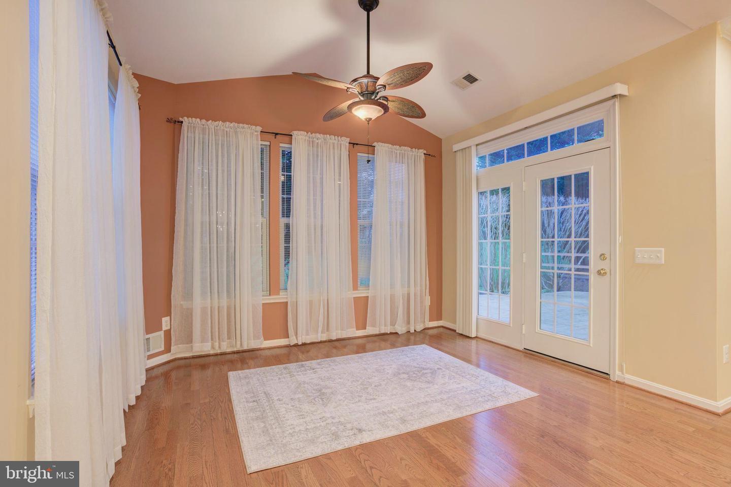4034 Lunar Eclipse Dr Property Photo 14