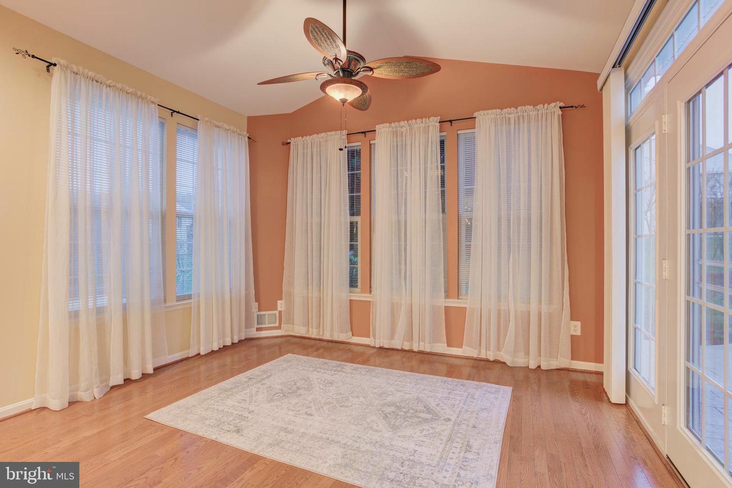 4034 Lunar Eclipse Dr Property Photo 15