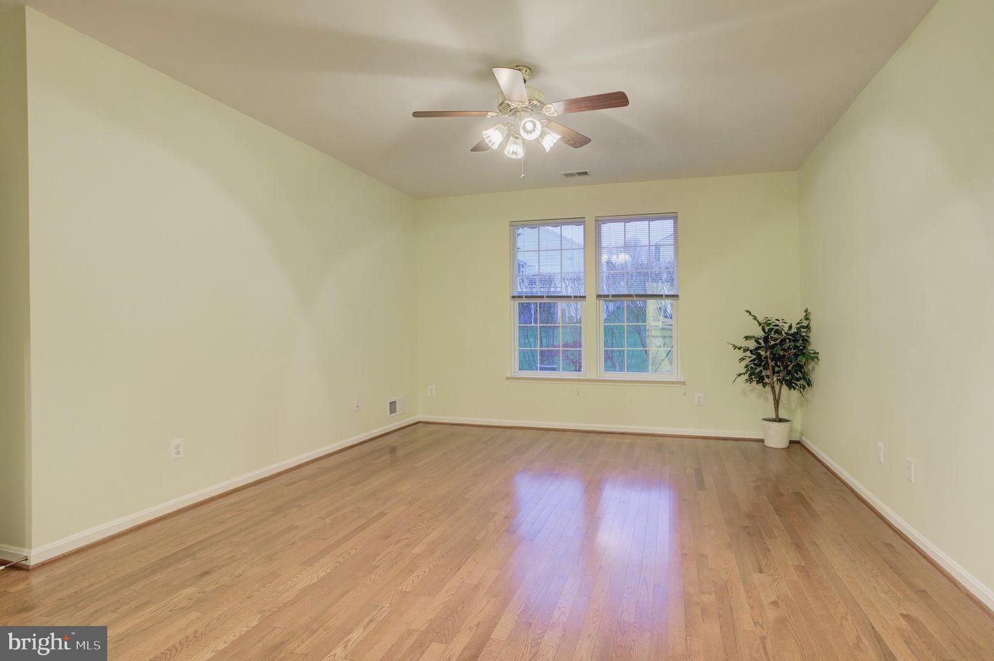 4034 Lunar Eclipse Dr Property Photo 22