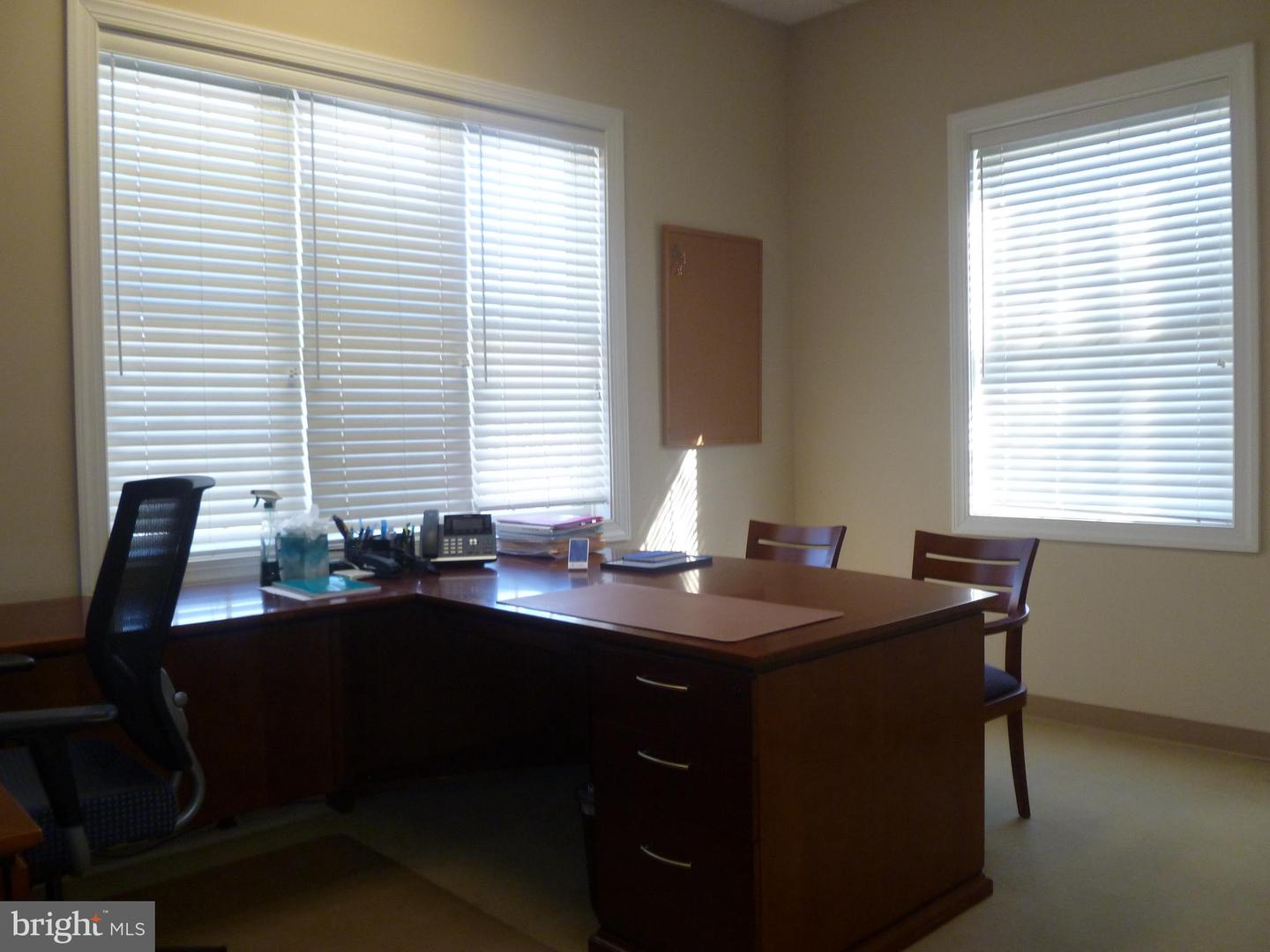 4000 Genesee Place #213 Property Photo 5