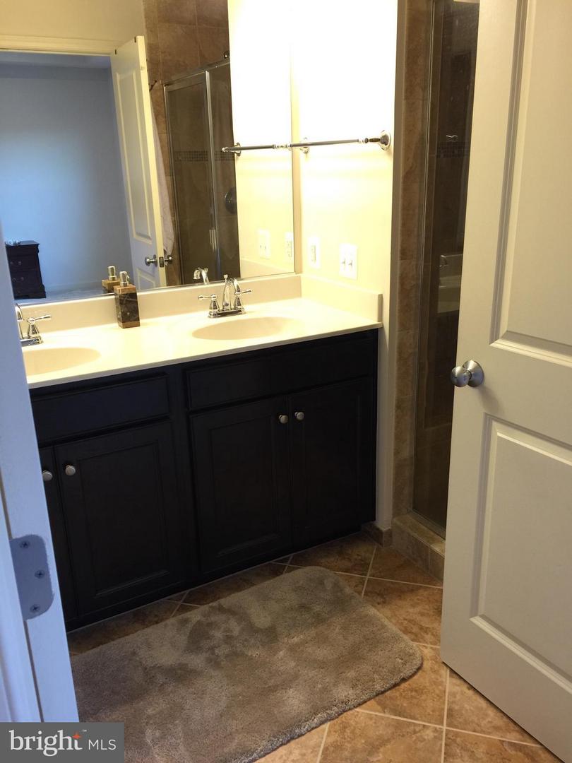 15981 Marsh Pl Property Photo 21