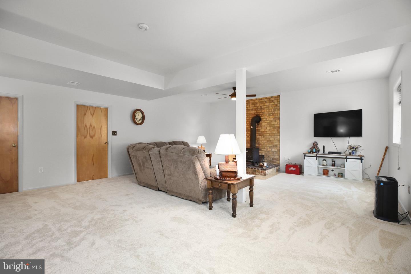 10831 Moore Dr Property Photo 14