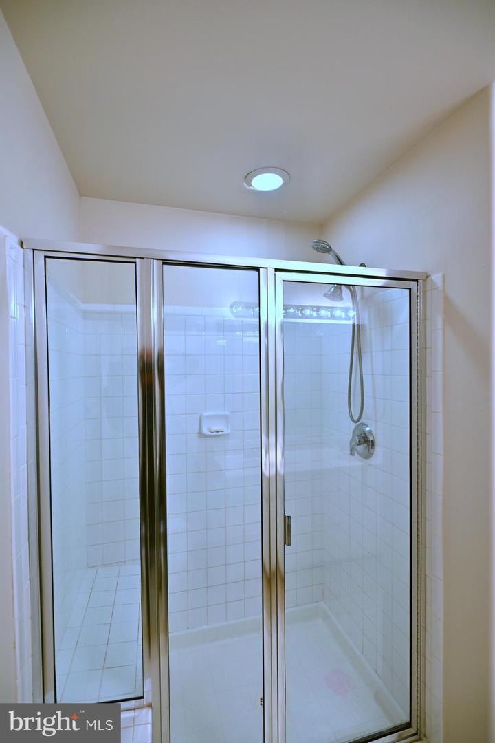8727 Chorley Way Property Photo 18
