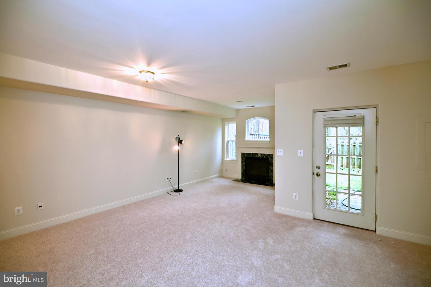 8727 Chorley Way Property Photo 34