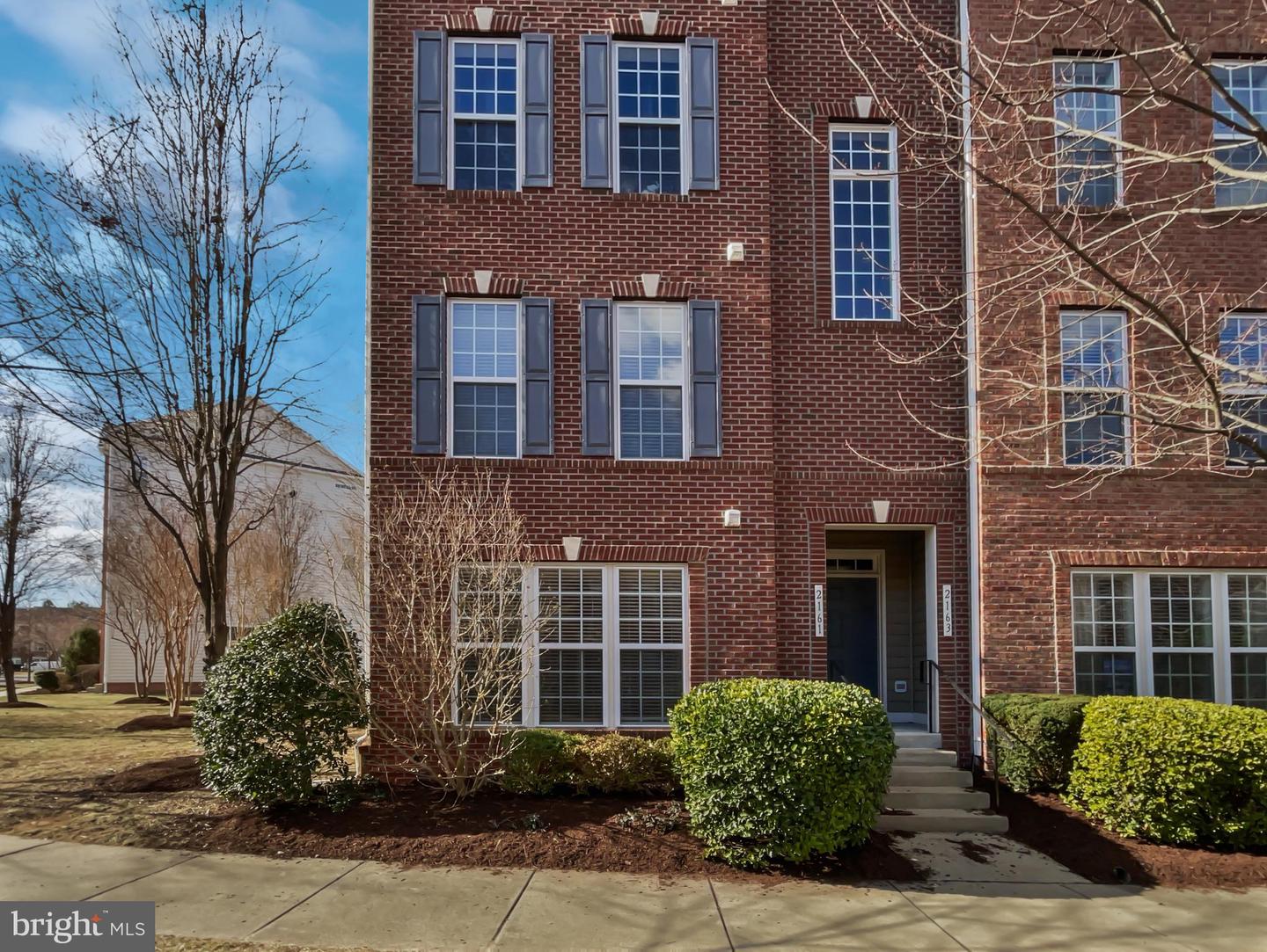 2161 Abbottsbury Way Property Photo