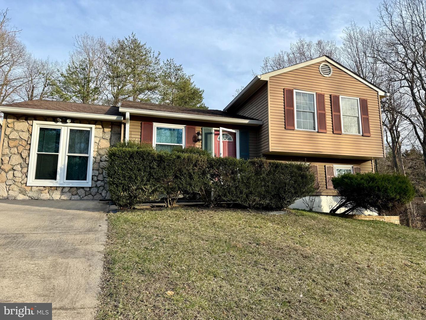 18075 Tebbs Ln Property Photo