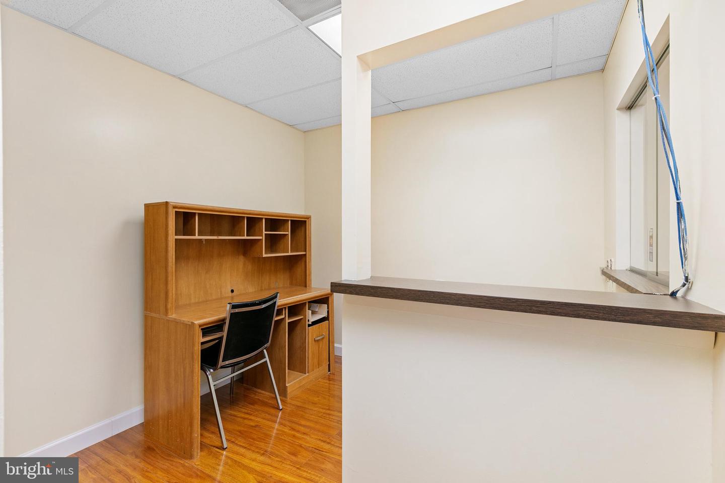 14904 Richmond Hwy #310 Property Photo 10