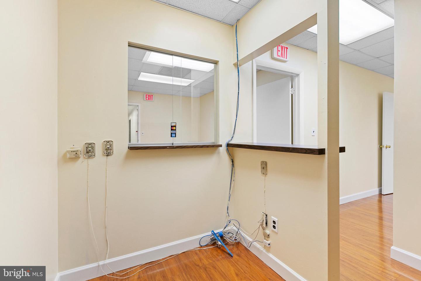 14904 Richmond Hwy #310 Property Photo 12