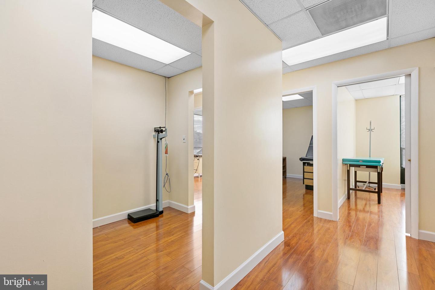 14904 Richmond Hwy #310 Property Photo 16