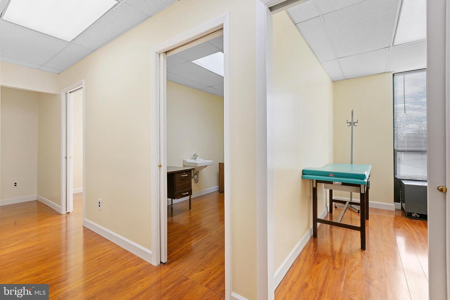 14904 Richmond Hwy #310 Property Photo 19