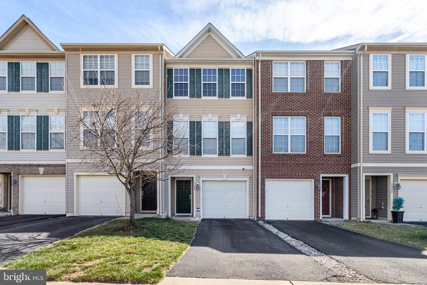 15594 John Diskin Cir #161 Property Photo 1