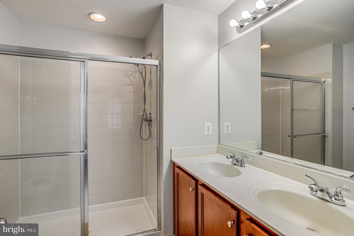 15594 John Diskin Cir #161 Property Photo 25