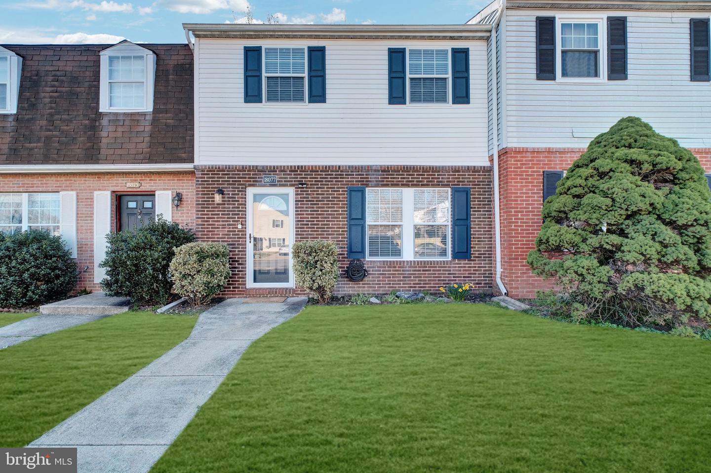 18077 Olde Port Ln Property Photo