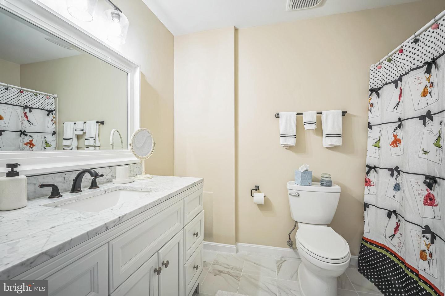 12005 Pebble Brooke Ct Property Photo 21