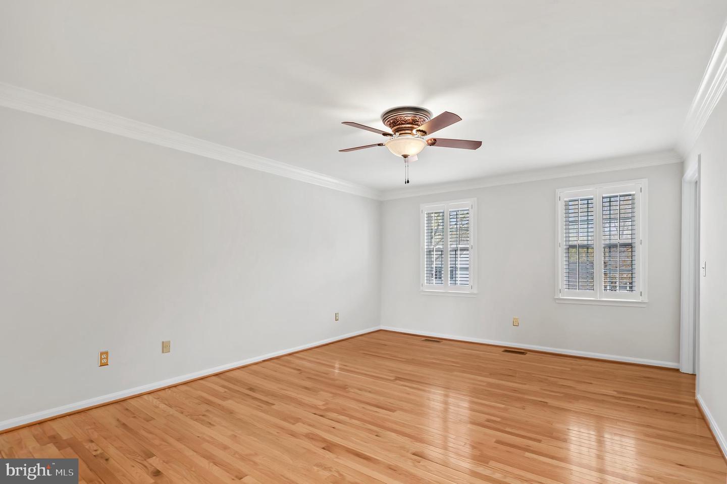 15422 Beachview Dr Property Photo 21