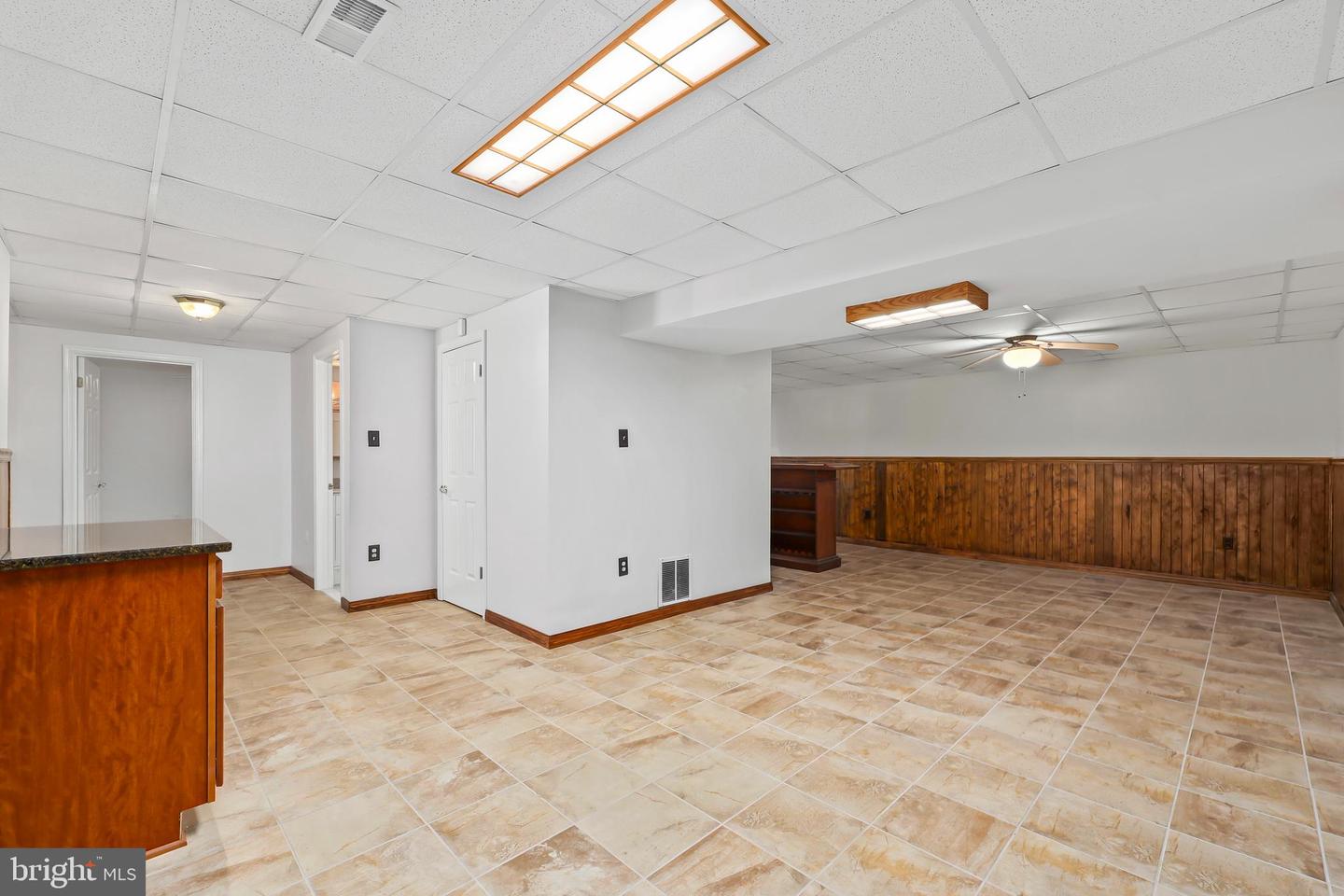 15422 Beachview Dr Property Photo 33