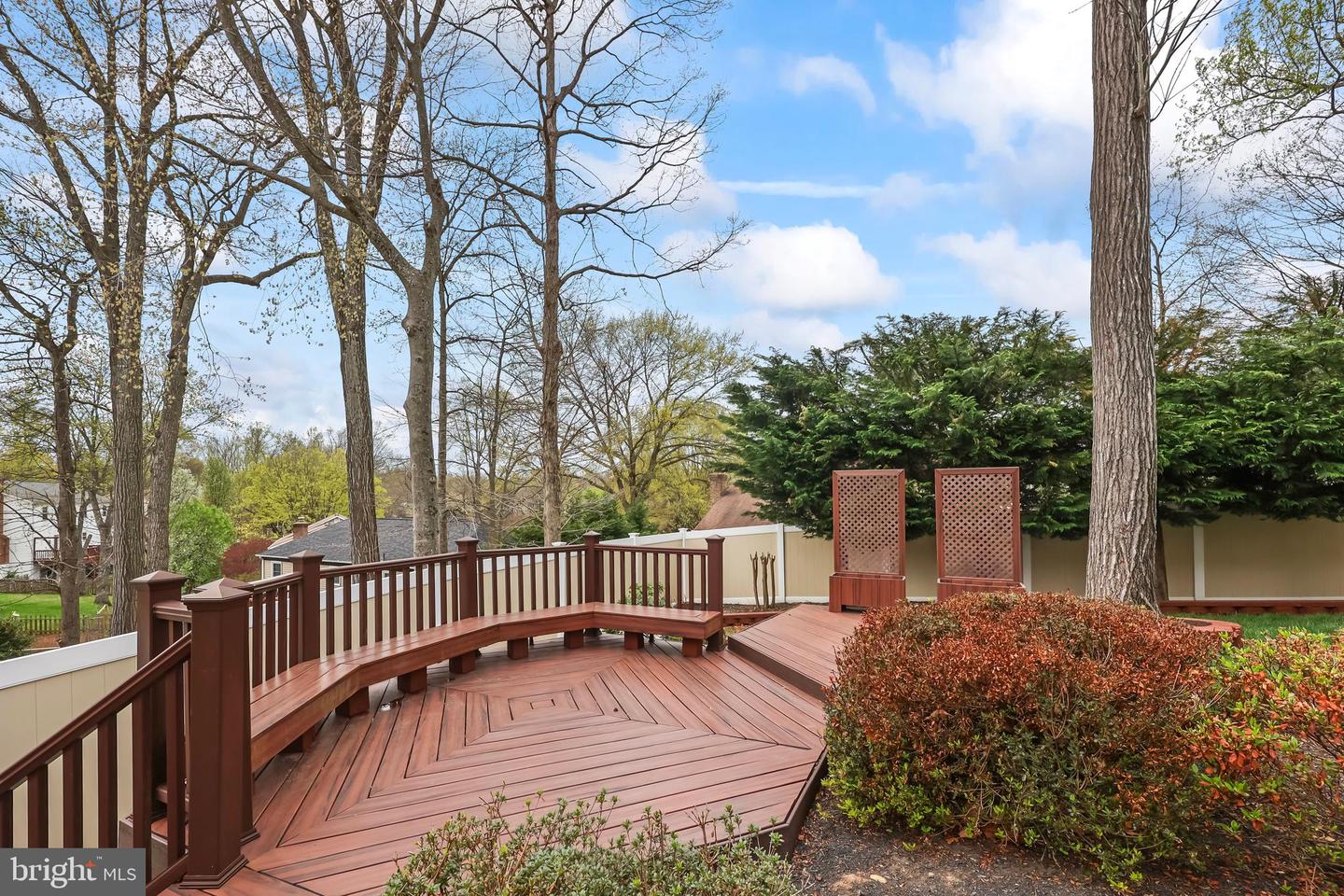 15422 Beachview Dr Property Photo 43